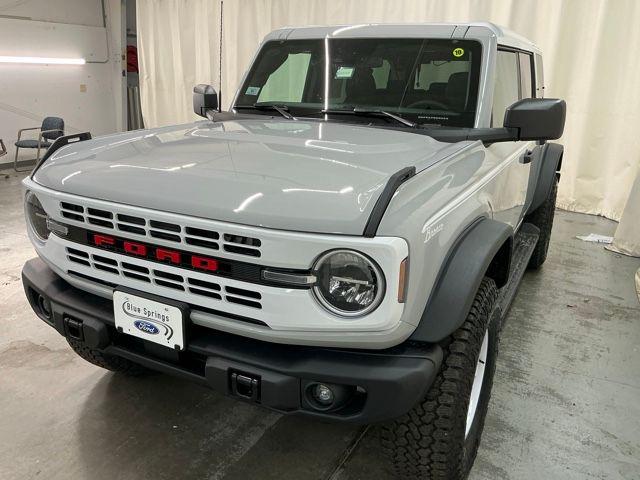 FORD BRONCO HERITAGE EDITION - 8