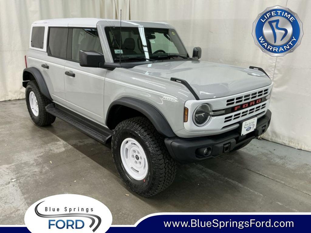 FORD BRONCO HERITAGE EDITION - 1