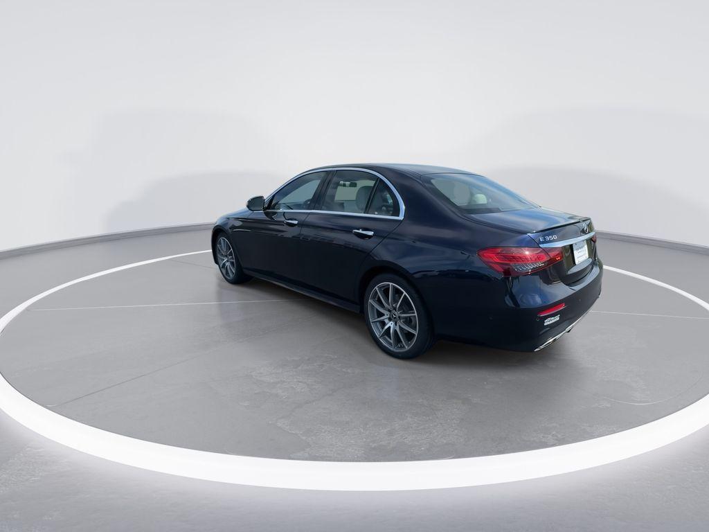 MERCEDES-BENZ E-CLASS - 6