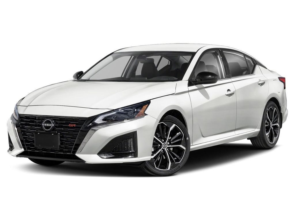 New 2026 Nissan Altima SR FWD