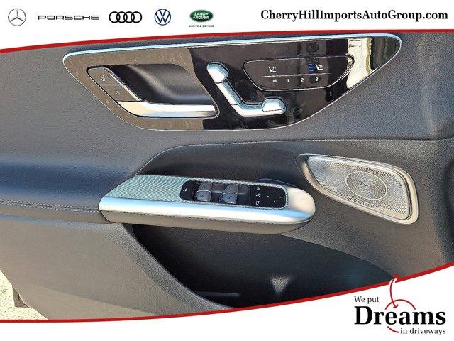 MERCEDES-BENZ GLC - 7