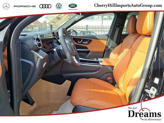 MERCEDES-BENZ GLC - 8