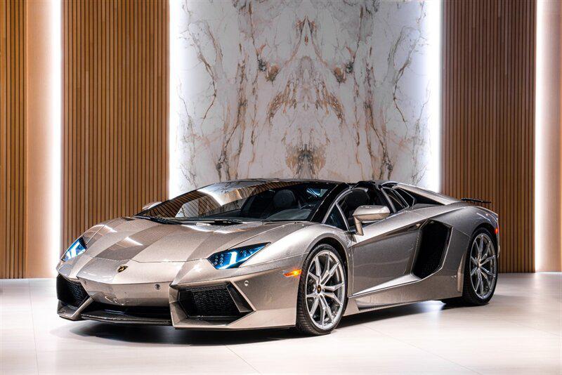 2014 Lamborghini Aventador