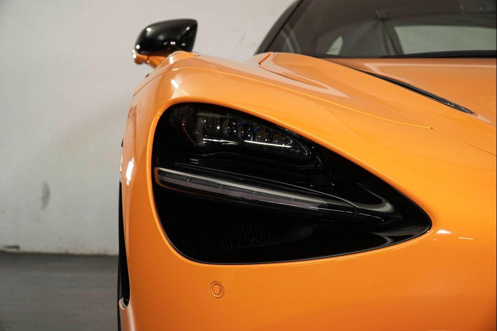 2026 Mclaren 750S COUPE thumbnail 16