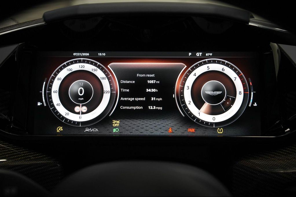 صورة 52 لـ 2025 Aston Martin VANQUISH COUPE