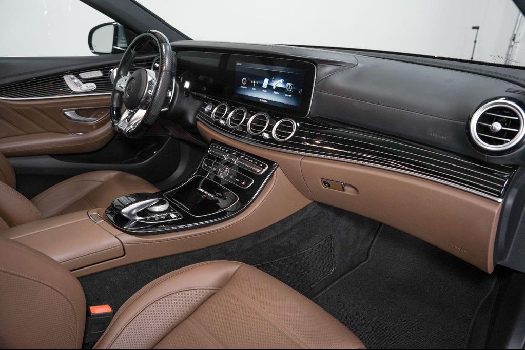 2020 Mercedes-BENZ AMG E 63 S 4MATIC 照片 30