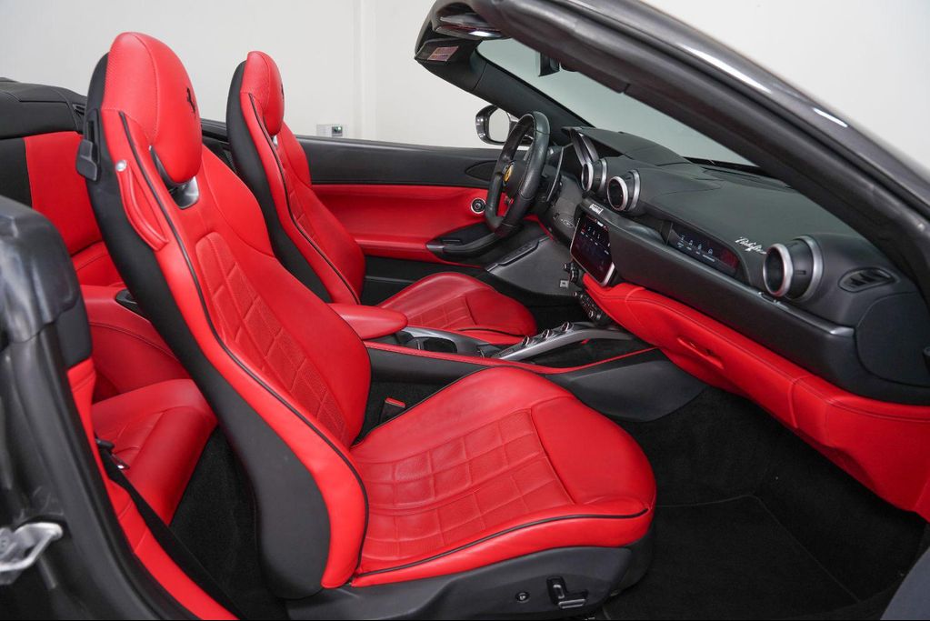 2022 Ferrari PORTOFINO M BASE — миниатюра 26
