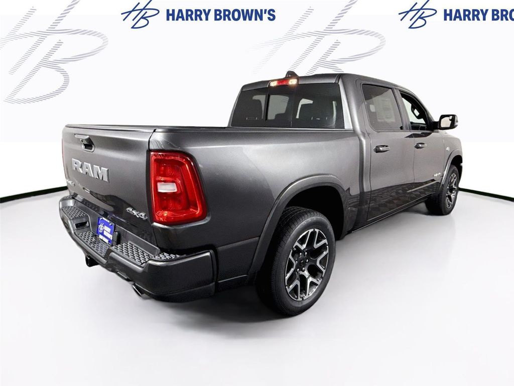 2026 RAM 1500 LARAMIE — миниатюра 32