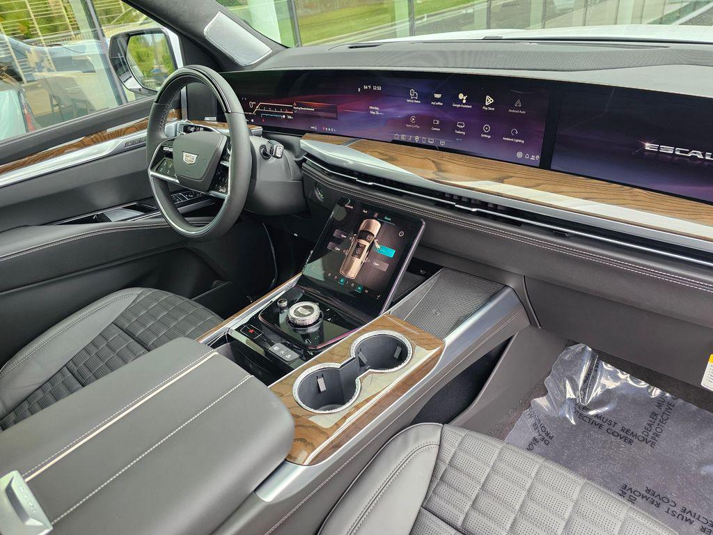 صورة 10 لـ 2026 Cadillac ESCALADE SPORT PLATINUM