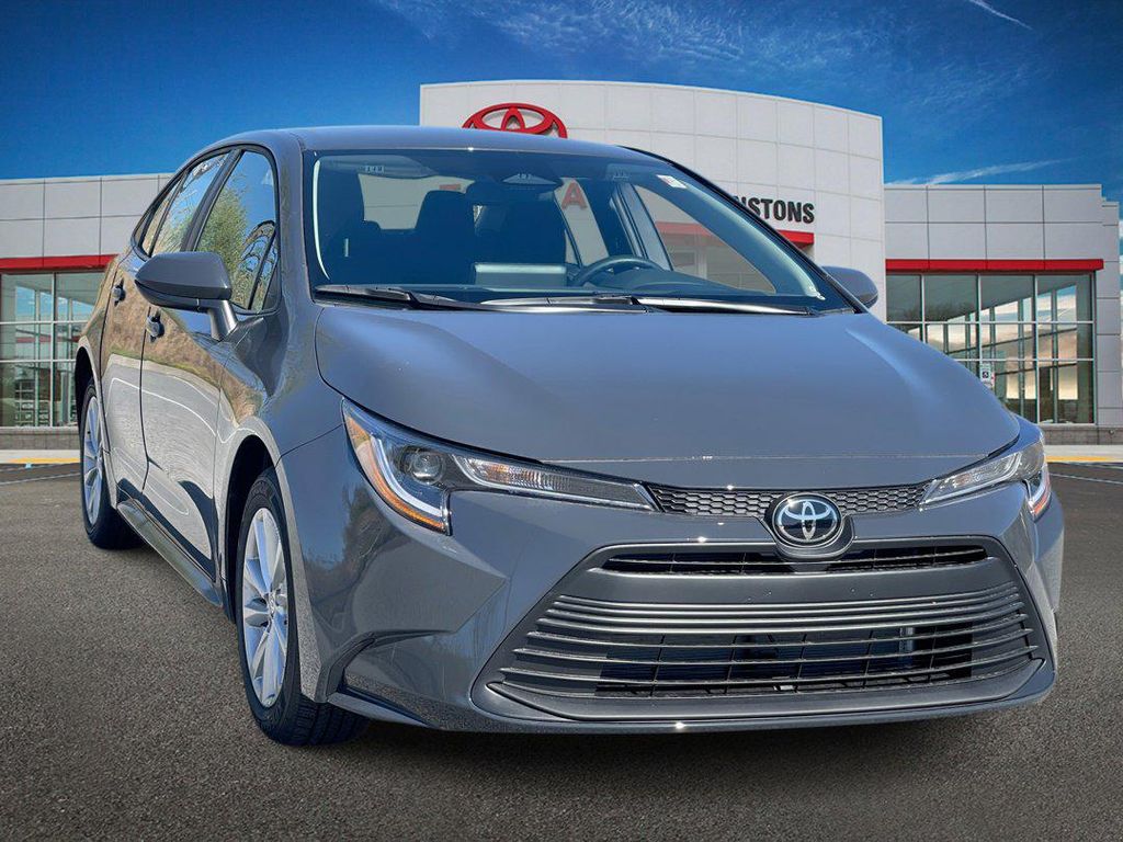 New 2026 Toyota Corolla LE