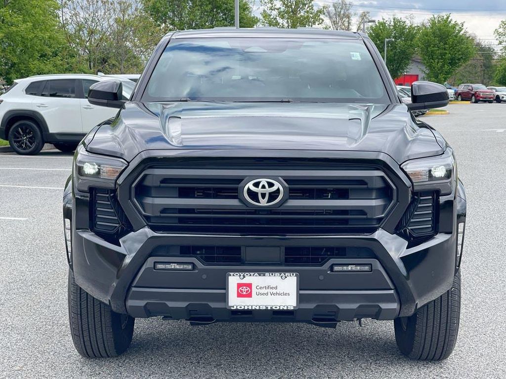 صورة مصغرة 12 لـ 2025 Toyota TACOMA SR5