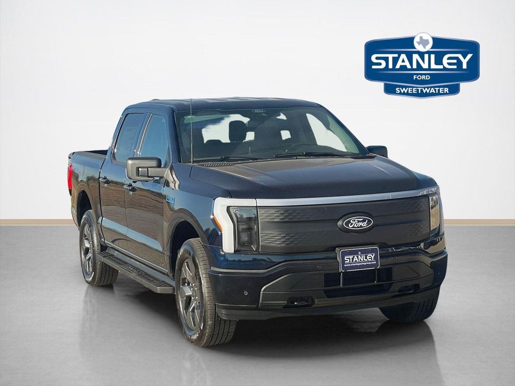 New 2025 Ford F-150 Lightning Flash