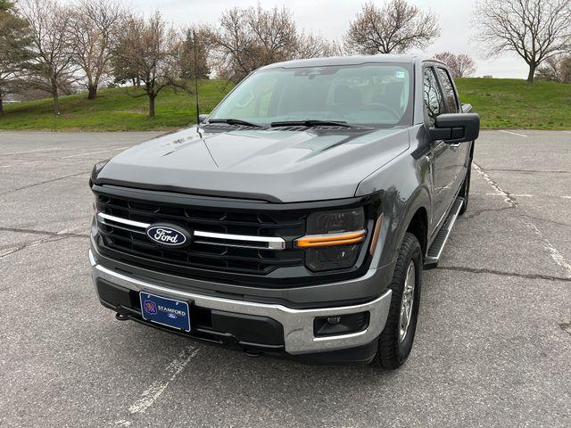 FORD F-150 XLT - 4