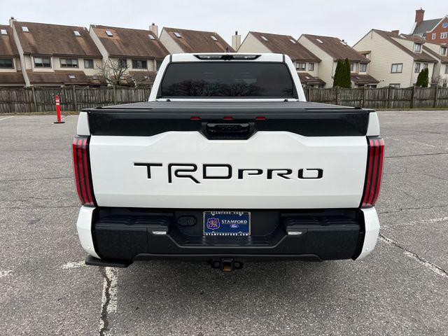 TOYOTA TUNDRA - 9