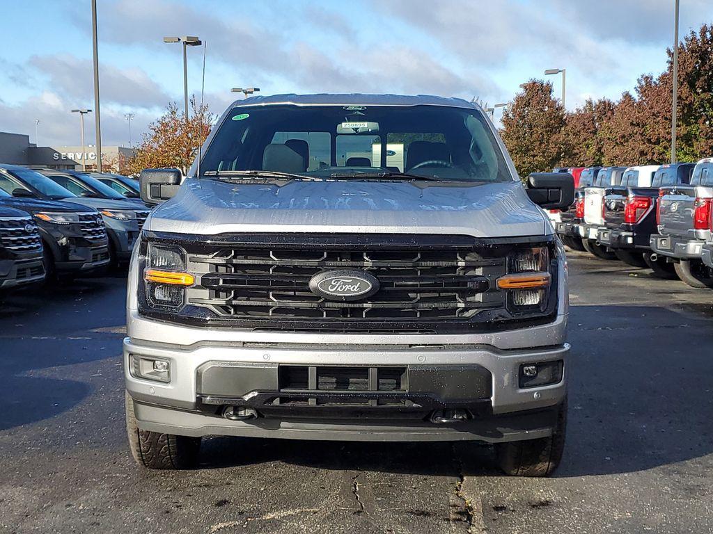 FORD F-150 XLT - 2