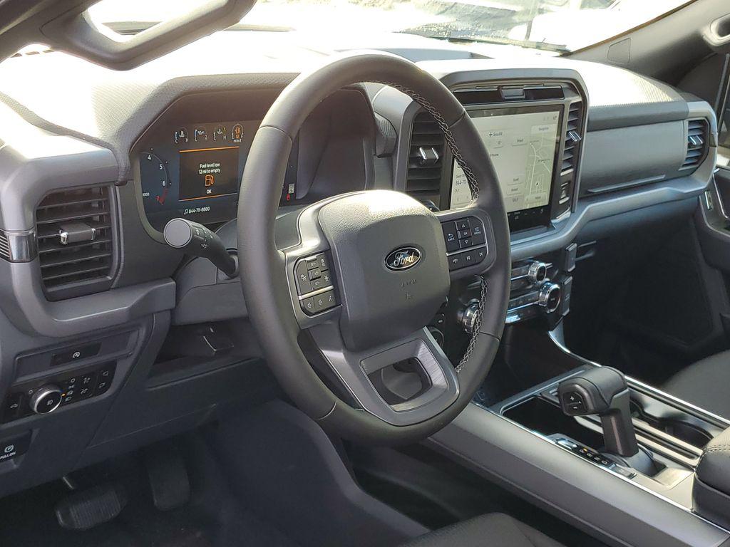 FORD F-150 XLT - 8