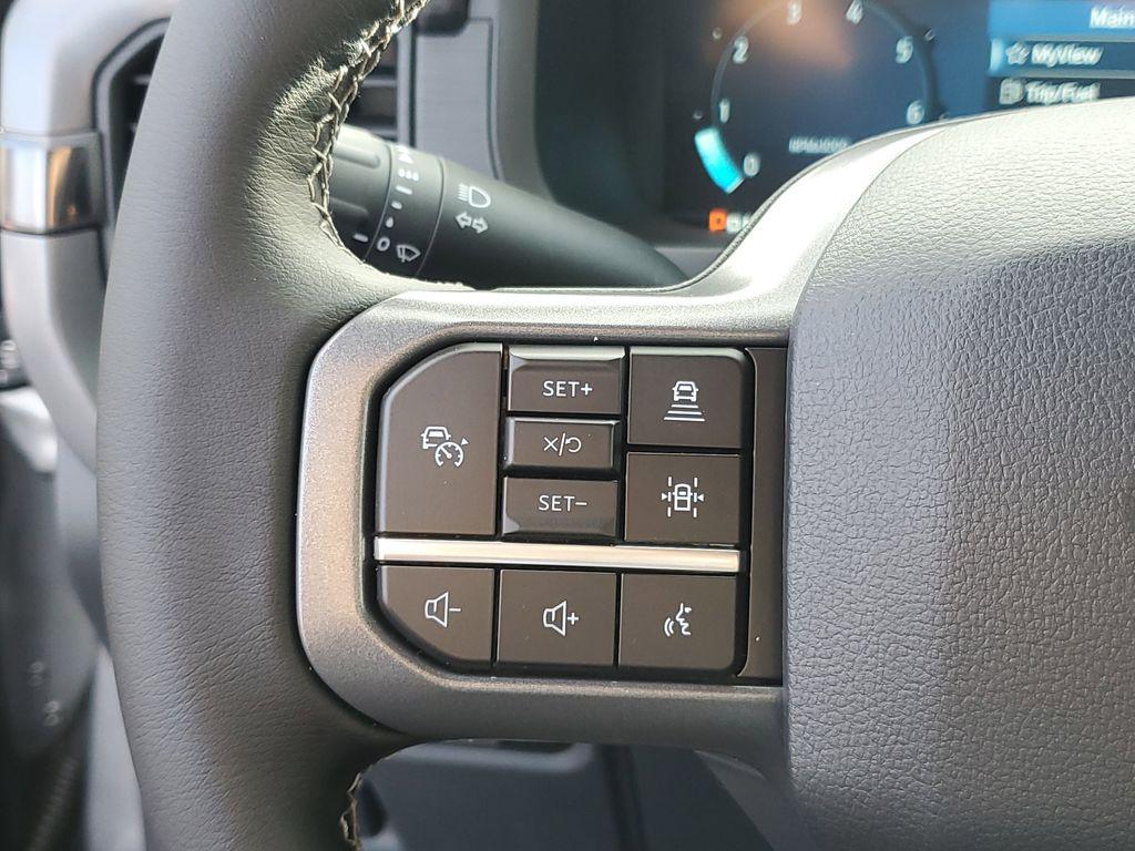 FORD F-150 XLT - 10