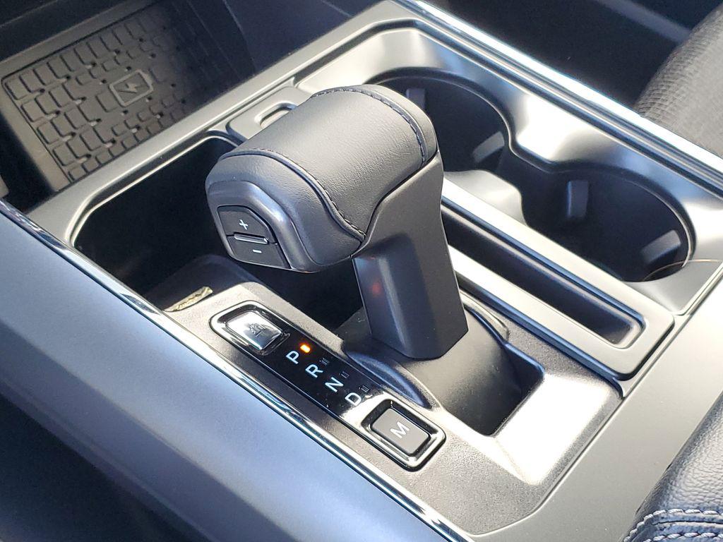 2025 FORD F-150 XLT 缩略图 21