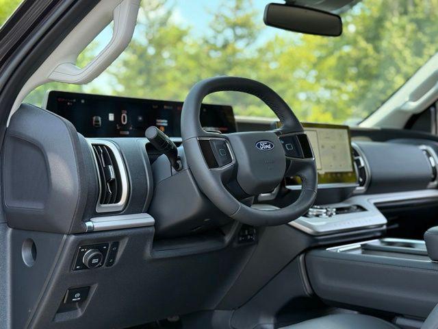 صورة مصغرة 13 لـ 2027 FORD EXPEDITION ACTIVE