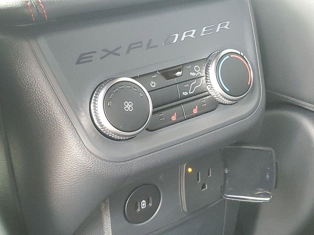 صورة مصغرة 31 لـ 2026 FORD EXPLORER ST