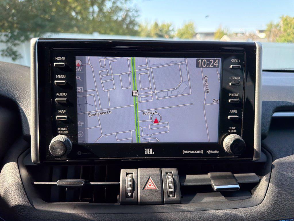 صورة مصغرة 21 لـ 2021 Toyota RAV4 HYBRID SE