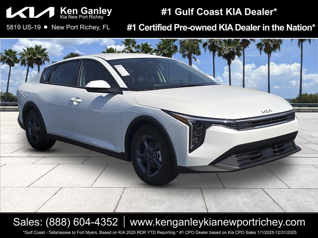 New 2026 Kia K4 LXS