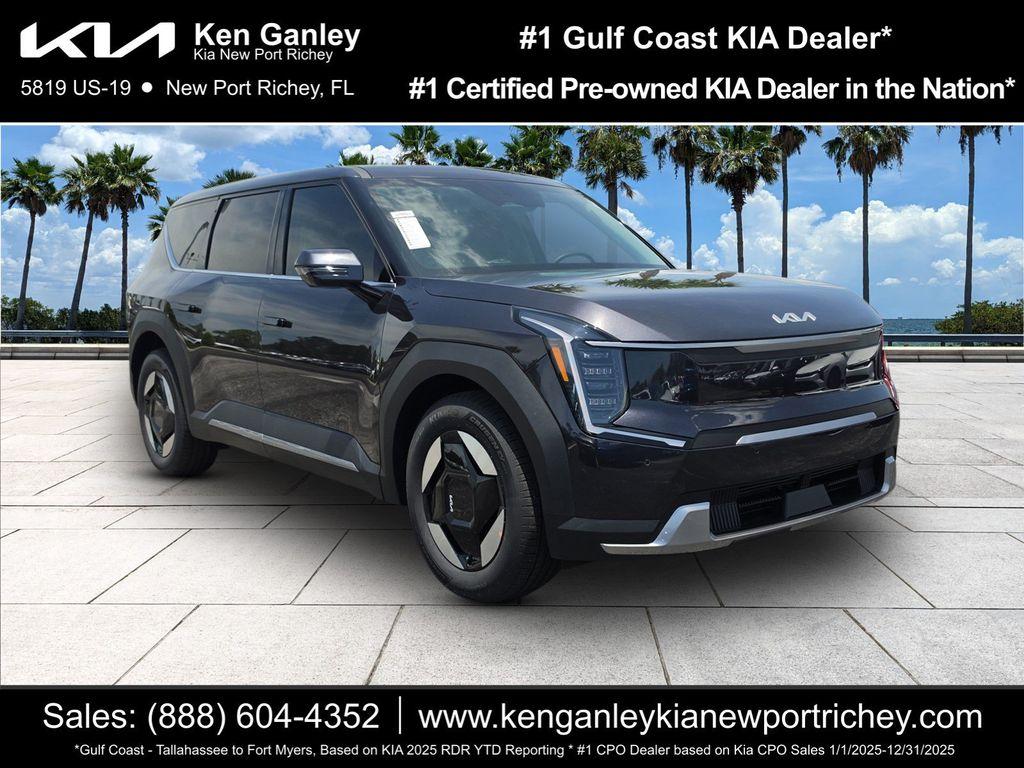 New 2026 Kia EV9 Light Long Range