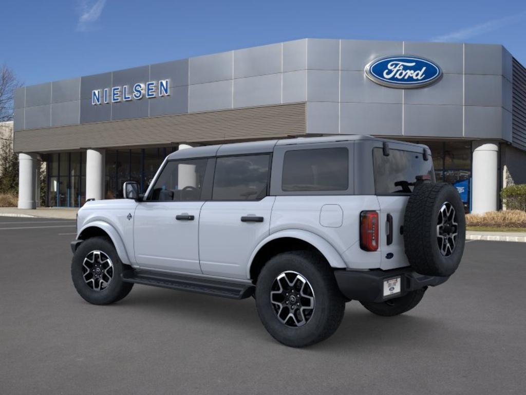 FORD BRONCO - 4