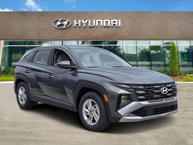 New 2026 Hyundai TUCSON SE