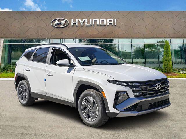 New 2026 Hyundai TUCSON Hybrid Blue SE