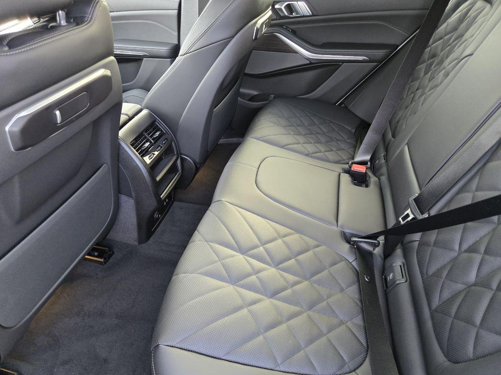 صورة مصغرة 32 لـ 2026 BMW X5 PHEV XDRIVE50E