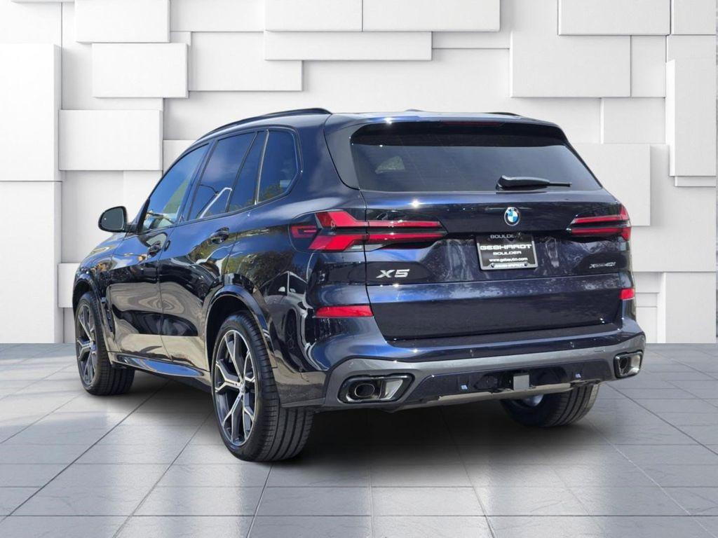 صورة 7 لـ 2026 BMW X5 XDRIVE40I