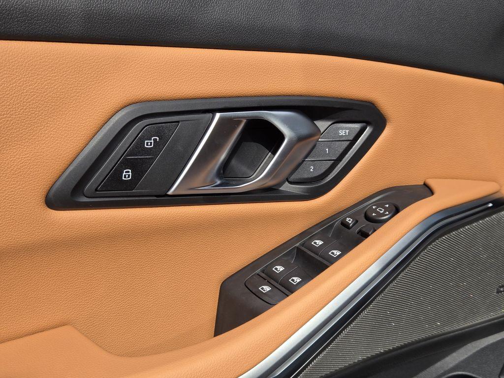 صورة مصغرة 24 لـ 2026 BMW 330 I XDRIVE