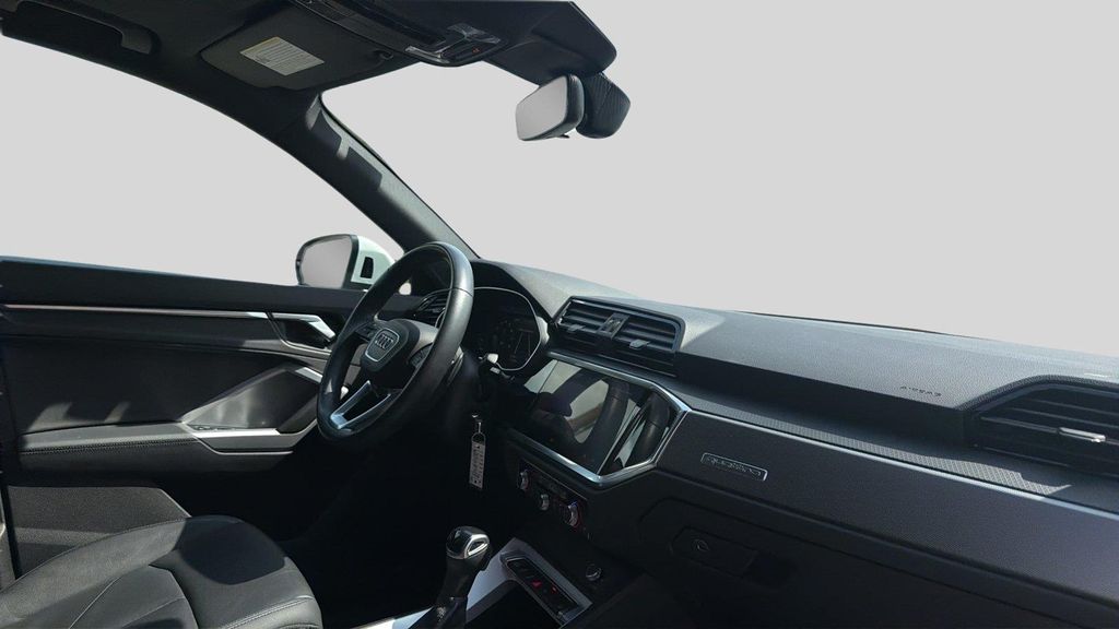 2025 AUDI Q3 PREMIUM 45 TFSI S LINE QUATTRO TIPTRONIC 缩略图 23