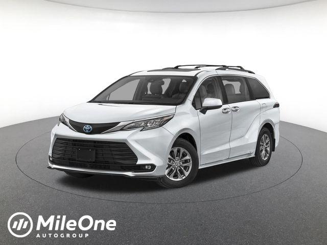New 2026 Toyota Sienna XLE
