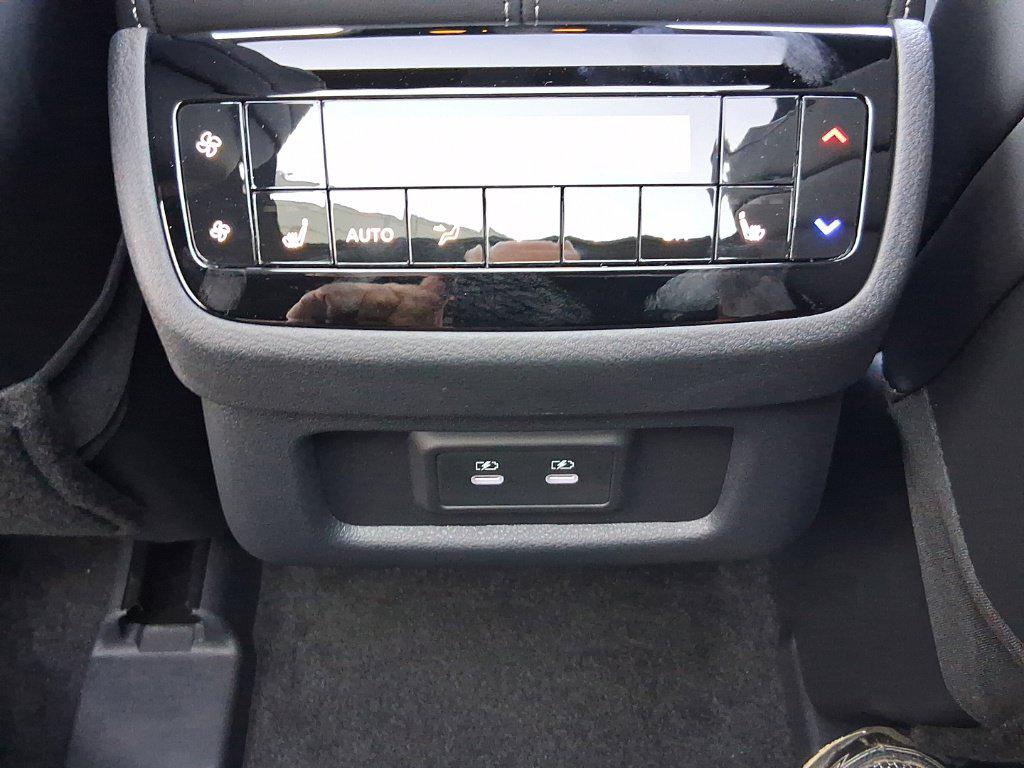 صورة مصغرة 29 لـ 2027 Infiniti QX65 AUTOGRAPH