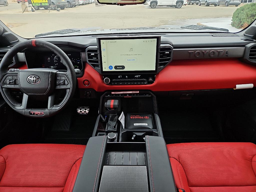 TOYOTA TUNDRA - 6