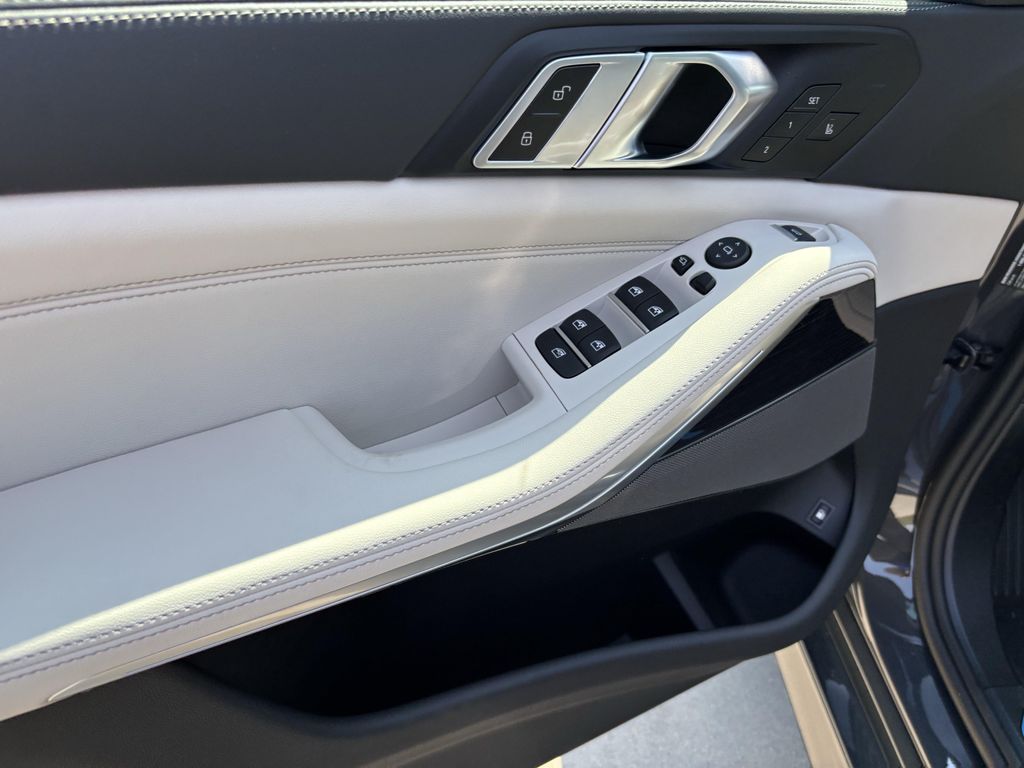2026 BMW X5 PHEV XDRIVE50E 缩略图 14