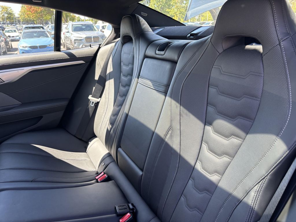 صورة مصغرة 32 لـ 2021 BMW 840 GRAN COUPE I XDRIVE