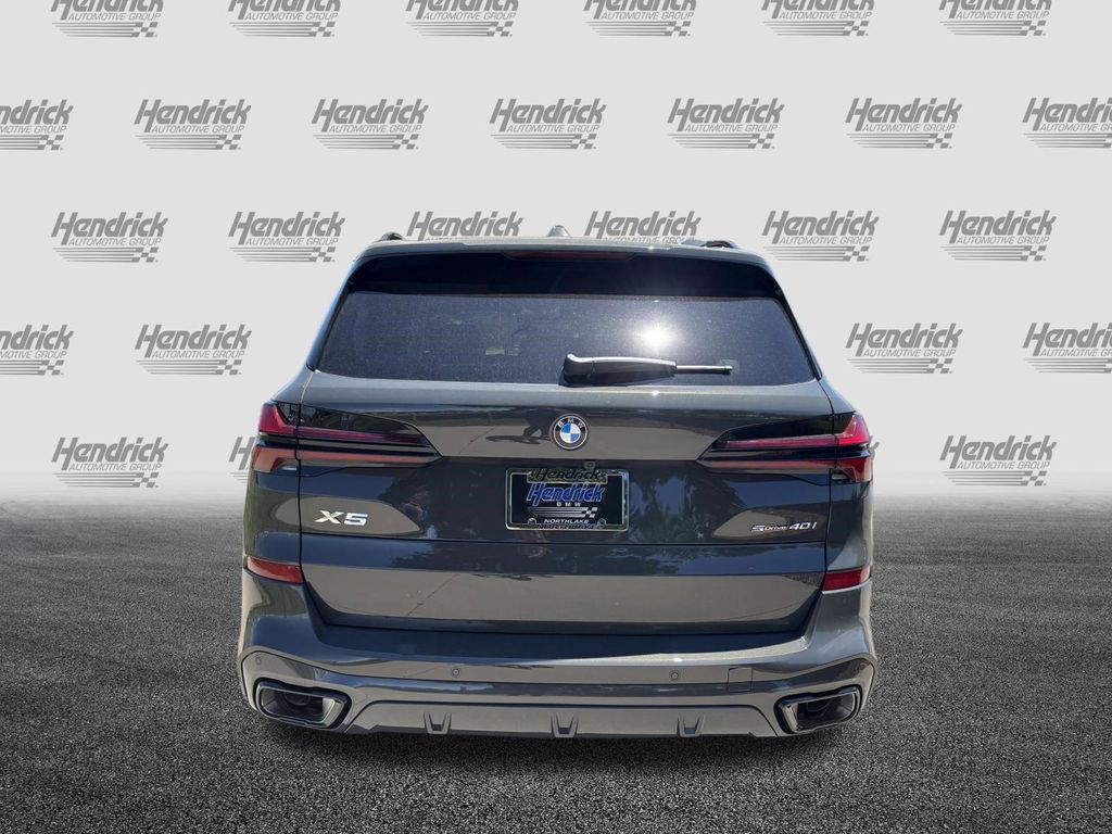 صورة 9 لـ 2026 BMW X5 SDRIVE40I