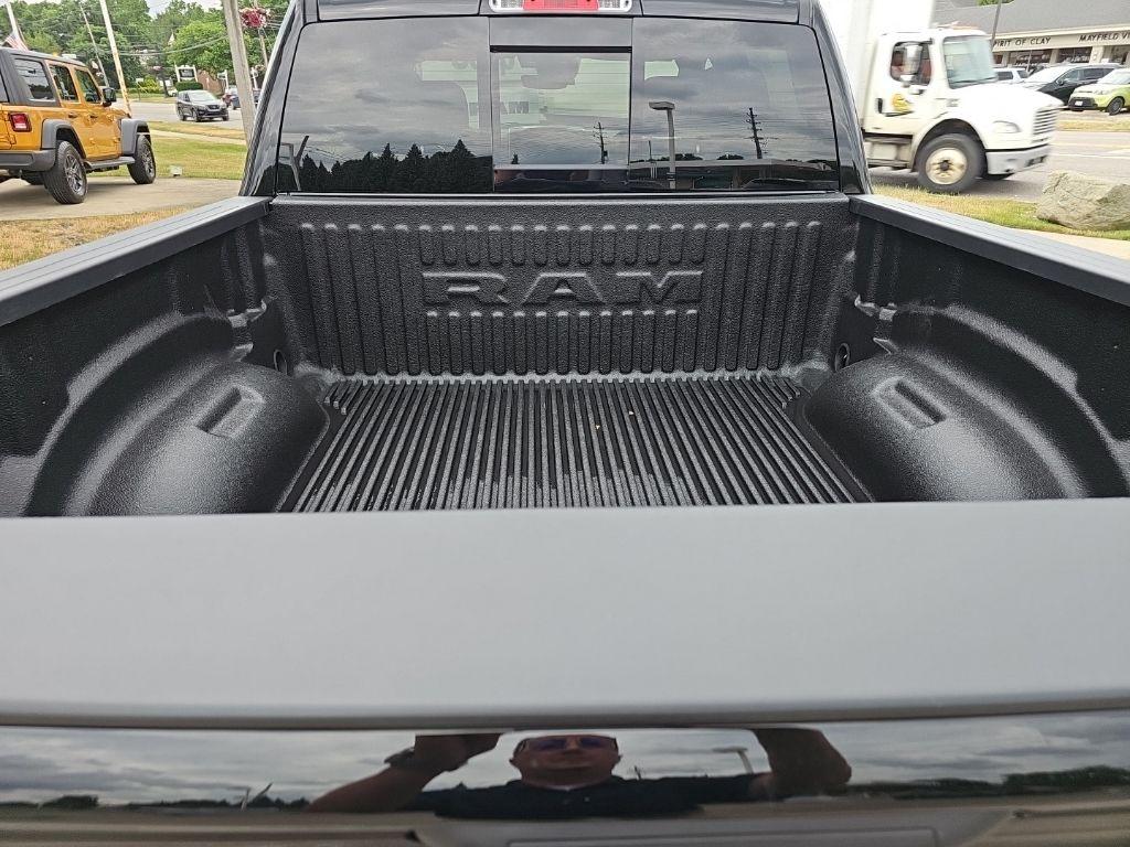 2026 RAM 1500 BIG HORN/LONE STAR — миниатюра 13