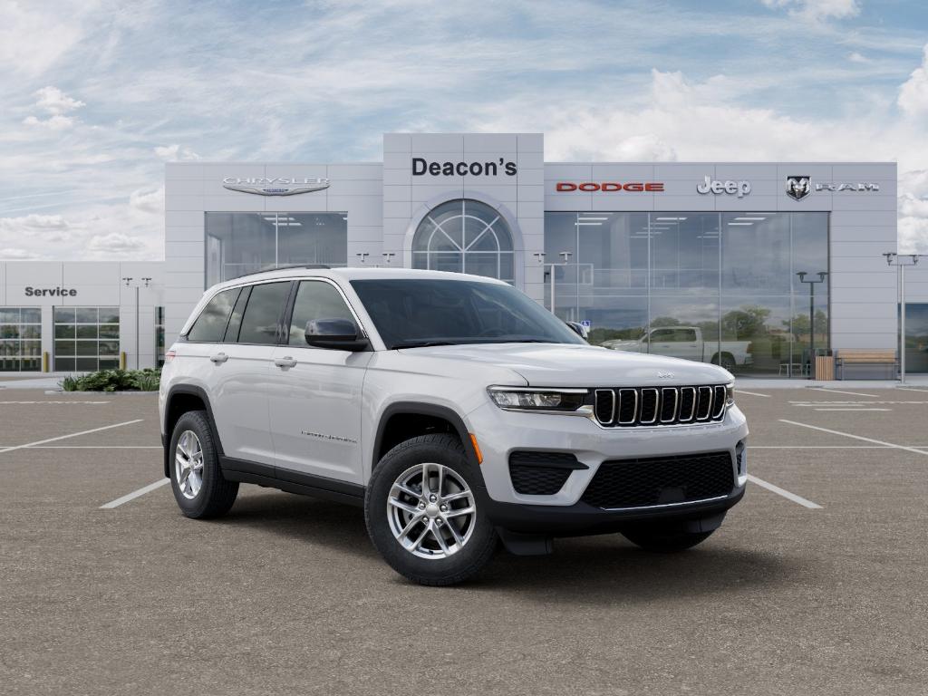 New 2026 Jeep Grand Cherokee Laredo