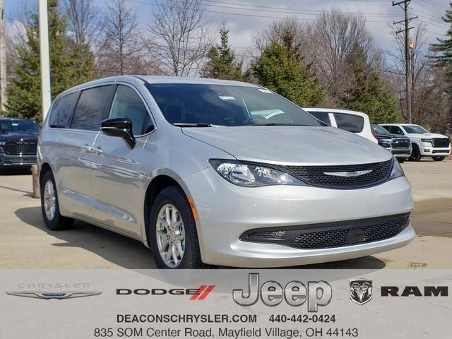 New 2026 Chrysler Voyager LX