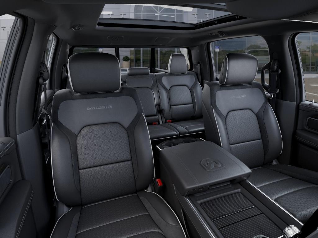 2026 RAM 1500 LARAMIE 缩略图 15