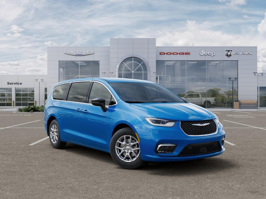 New 2026 Chrysler Pacifica Select