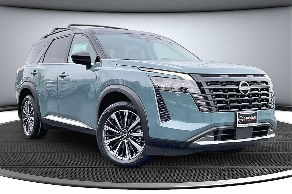 New 2026 Nissan Pathfinder Platinum