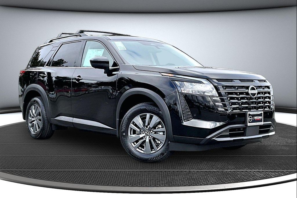 New 2026 Nissan Pathfinder SV
