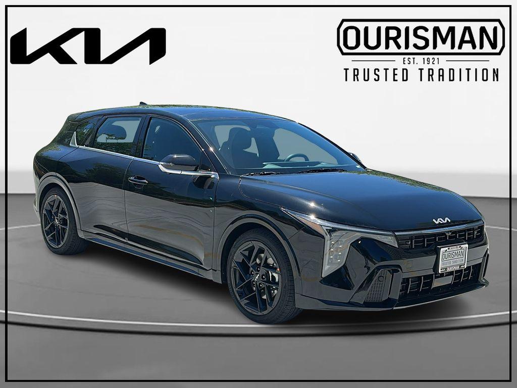 New 2026 Kia K4 GT-LINE