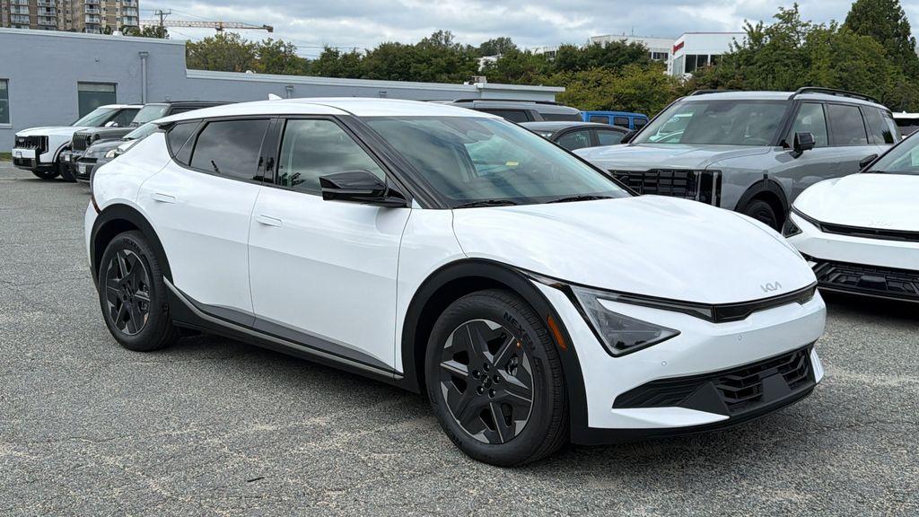 New 2026 Kia EV6 Light