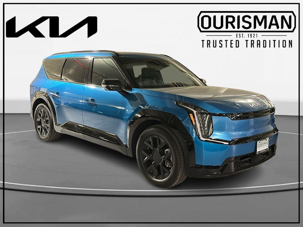 New 2026 Kia EV9 Land